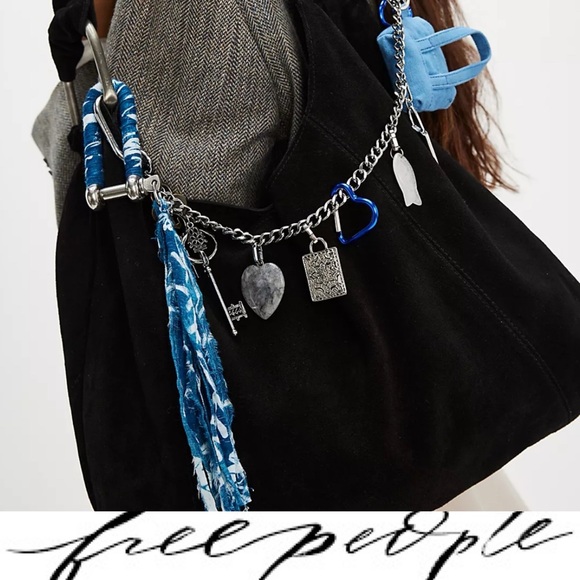 Free People Handbags - Gorgeous, Free People Bobbi Suede Slouchy Tote❤️ NWT